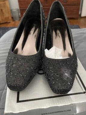 Valenti Franco Black Rhinestone Platform Heels Women's Size 8